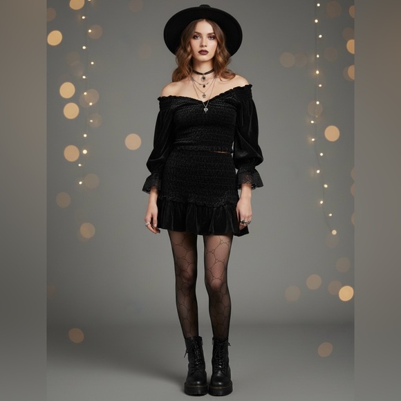 Gothic Velvet Set Free People Smocked Peasant Sleeve Mini Skirt - Picture 2 of 16